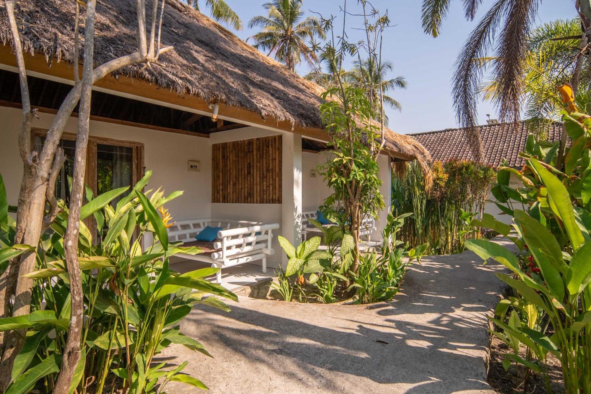 Tiki Boutique Hotel Spa Lombok Selong Belanak Exterior foto