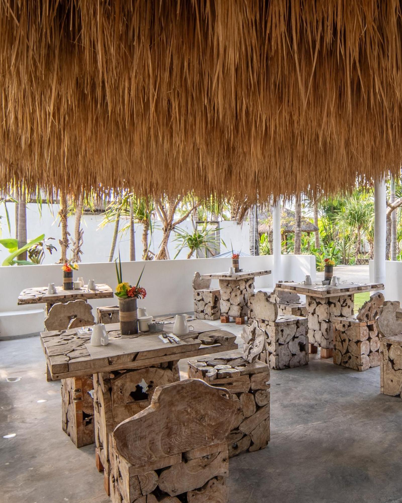 Tiki Boutique Hotel Spa Lombok Selong Belanak Exterior foto