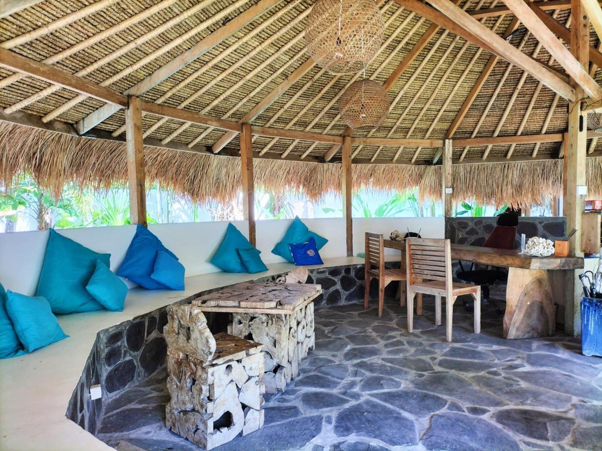 Tiki Boutique Hotel Spa Lombok Selong Belanak Exterior foto