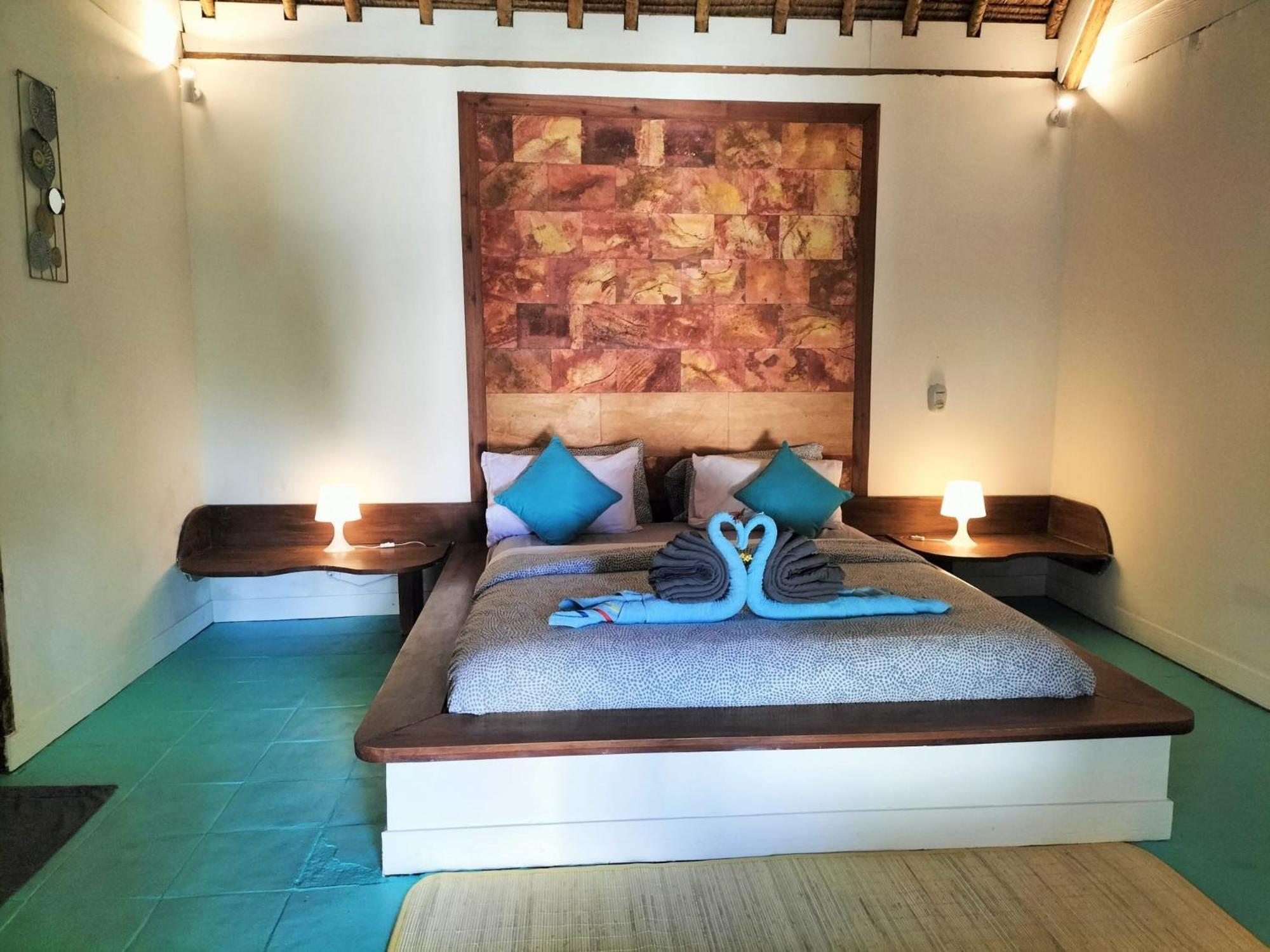 Tiki Boutique Hotel Spa Lombok Selong Belanak Exterior foto
